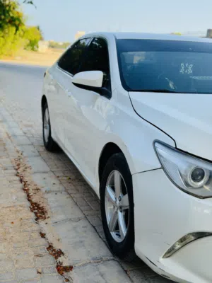 TOYATA CAMRY -2017