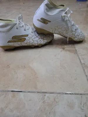 ماركة SKECHERS