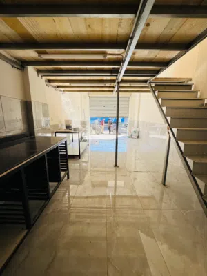 محل للإيجار مع تجهيزات كاملة (فرصة استثمارية جاهزة)