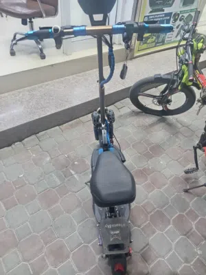 سكوتر كهربائي