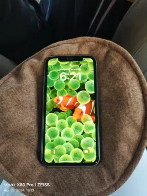 Iphone 11 64gb Awesome condition  not any scratches  like a brand new