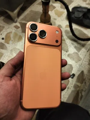 ايفون 17 برو ماكس ايسم esim