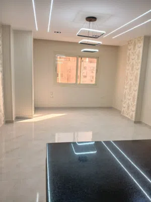 شقه سوبر لوكس بسعر لقططططططه هضبة وسطي مقطم