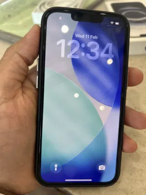 iPhone 16 e 256 GB still have warranty