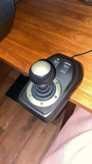 دركسون بكامل عدته
