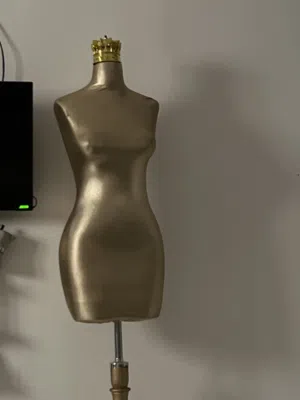 ملكانه للبيع ب 25 الف نضيفه جدا