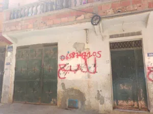 ‏أكثر من 6 غرف ‏.‏ ٥ حمّامات ‏.‏ 200 م٢‏0