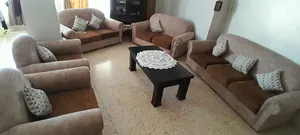 ‏أثاث غرف جلوس ‏.‏ مستعمل‏2