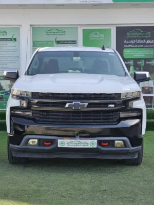 شيفروليه بيكاب 1500 LT موديل 2020 وارد أمريكي بحادث جداً بسيط وممشى قليل لاتفوت الفرصه وبادر........
