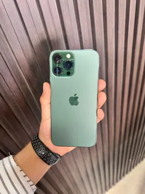 Apple iPhone 13 Pro Max 256 GB in Salt