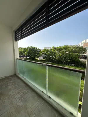 2+1Apartment in Acacia, Al Mouj للبيع شقة فاخرة في اكاسيا