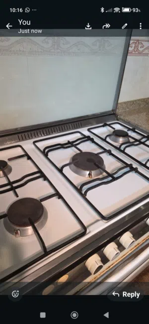 فرن غاز مستعمل مع فرن