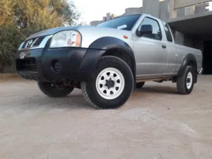 Used Nissan Frontier in Gharyan