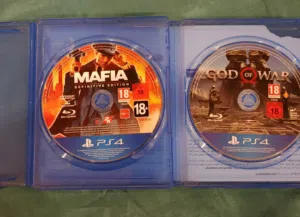 :  للبيع شريطين سوني 4   مافيا: النسخة النهائية (Mafia: Definitive Edition 1)  السعر: 60 ريا