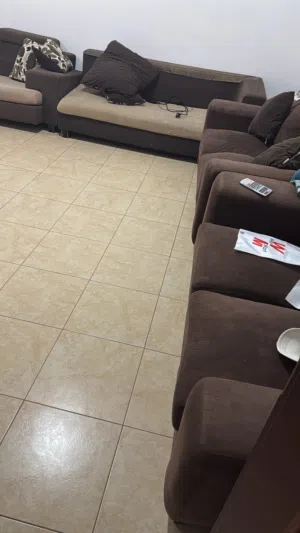 اثات منزلي بسبب السفر