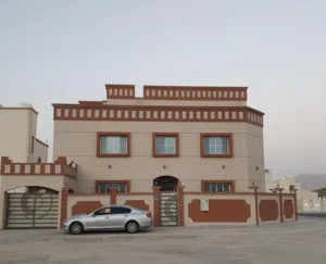 غرف للإيجار الشهري في العامرات السابعة قرب سوق السادسه