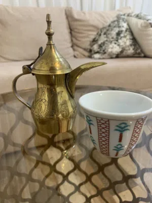 دلة نحاس مقاس صغير