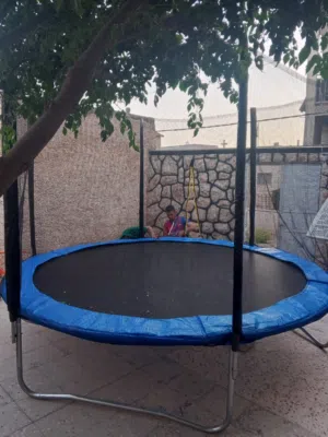 ترامبولين مقاس كبير 3 متر ما يقارب 10 قدم جديد