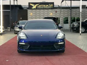 بورش باناميرا 4S موديل 2023  محرك V6 توين تيربو 440 حصان  دفع رباعي AWD  سقف بانوراما