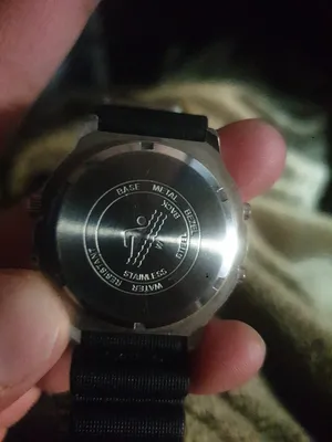 ‏اخرى ‏.‏ عقارب مع ديجيتال ‏.‏ أسود ‏.‏ جديد‏2