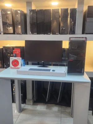 كمبيوترات كور اي سفن جيل سادس مع شاشات جديده بلكرتونه بمواصفات قويه جدا وبسعر مغري