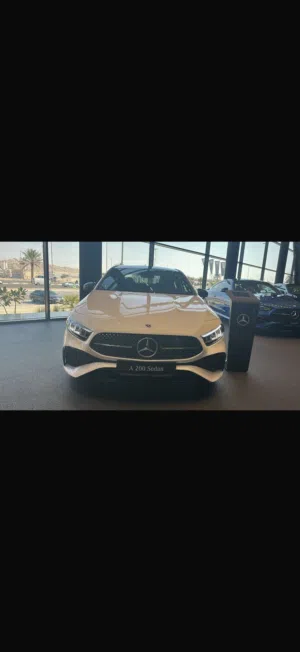 مورسيدس بنز A200 2025