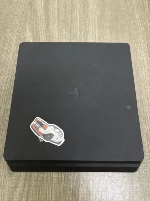 PS4 slim clean use