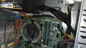 مذربورد لينوفو ومعالج i5 6500 جيل سادس ، اقرا الوصف جيدا