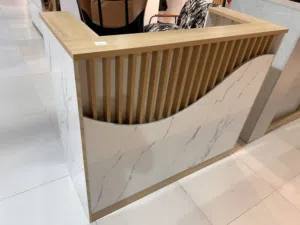 Reception Table 1.2M طاولة استقبال