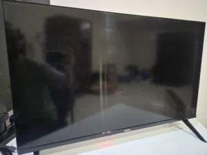 Others Smart 32 inch TV in Ajman