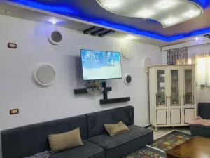 شقه دور تالت