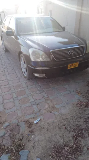 Used Lexus LS in Buraimi