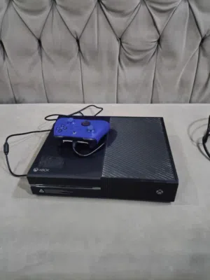 اكس بوكس وان مستعمل نظيف