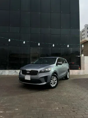 سورنتو للبيع موديل 2020