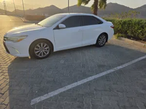 كامري هايبرد 2016