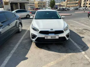 وارد كوري Kia K3 مركبة للبيع المستعجل