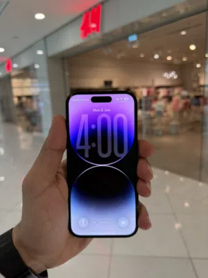 Apple iPhone 14 Pro 256 GB in Muscat