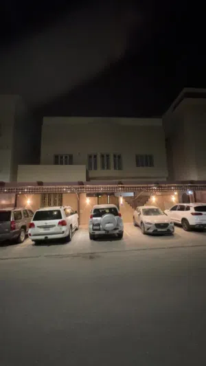 700 m2 More than 6 bedrooms Villa for Sale in Al Jahra Saad Al Abdullah