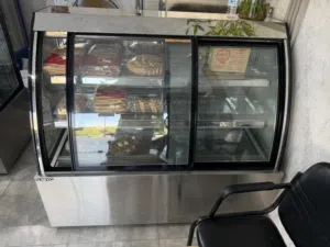 برادات عرض للبيع + ستاندات + خمارة