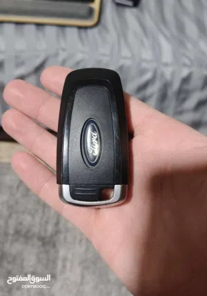 مفتاح فورد يعمل على جميع سيارات فورد البصمه