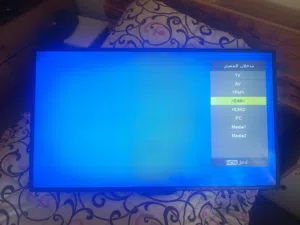 شاشه ستار 40xللبيع عادي مش سمارت 50 دينار