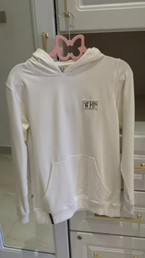 medium sized white hoodie