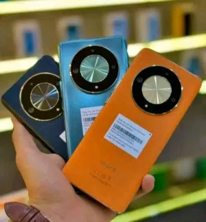 مستعمل اخو الجديد Honer X9p 5G رام اساسي 12 جيجا 256 بدون كرتونه بشتغل واي فاي فقط وشاحن متوفر توصيل