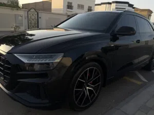 Audi  Q8  full Alnabooda service history