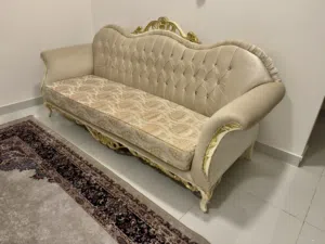 Sofa classic +free delivery