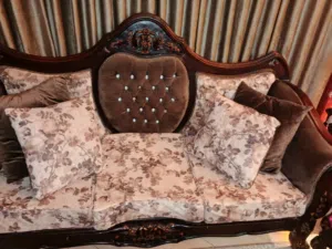 انتريه عموله خشب زان مستعمل معاه سجاده تركي مقاس 2x3  وستاره كبيره وستاره داخليه ورخامه الطربيزه