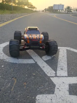 rc car typhoon 4×4