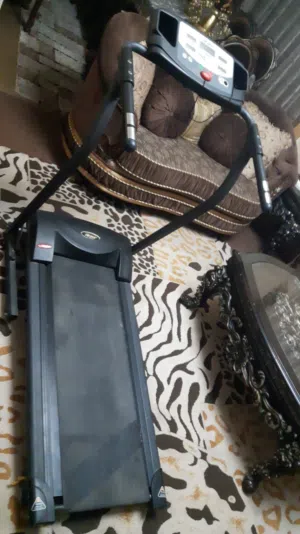 جهاز مشي تريدميل