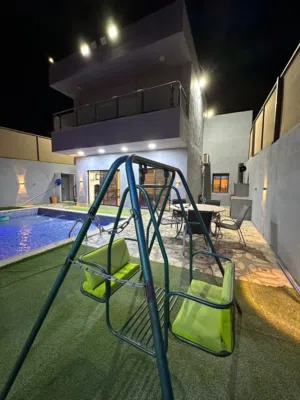 3 Bedrooms Farms for Sale in Jordan Valley Ghor Al Kafrain