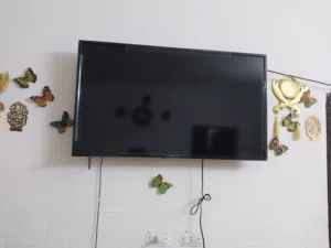 شاشه استعمال خفيف مش سمارت للبيع